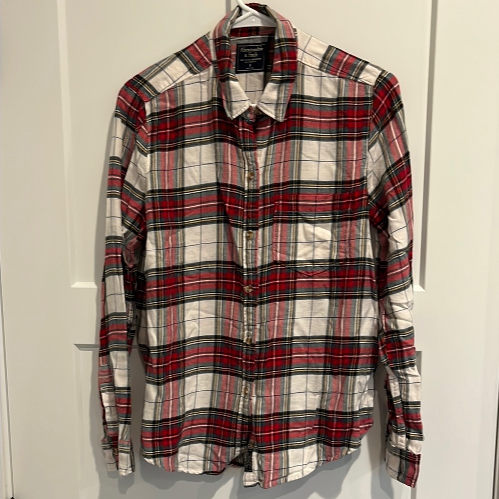 Abercrombie & Fitch Plaid Casual Button Down Shirt